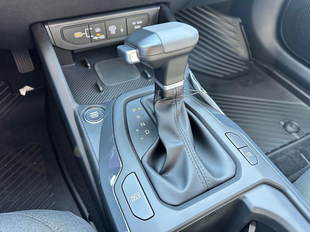 new 2025 Kia K4 car, priced at $23,938