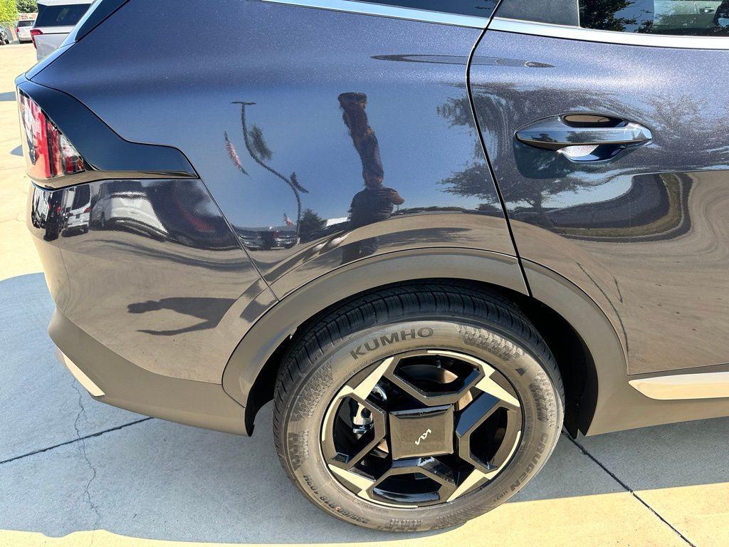 new 2026 Kia Sportage car, priced at $30,535