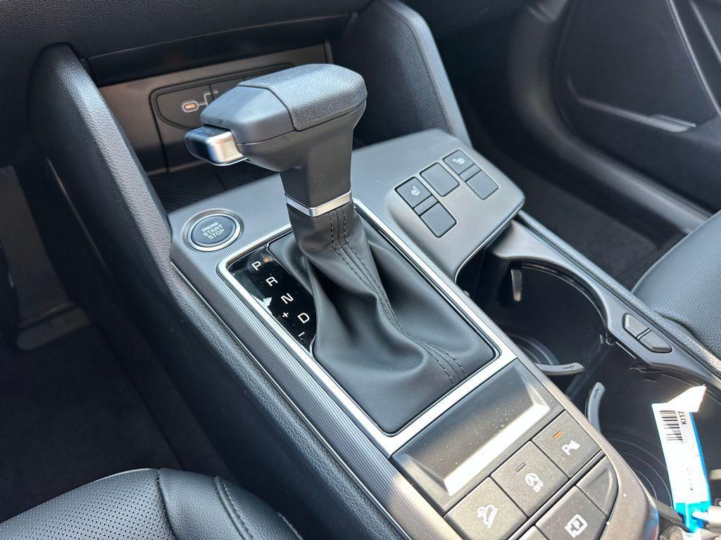 new 2026 Kia Sportage car, priced at $30,535