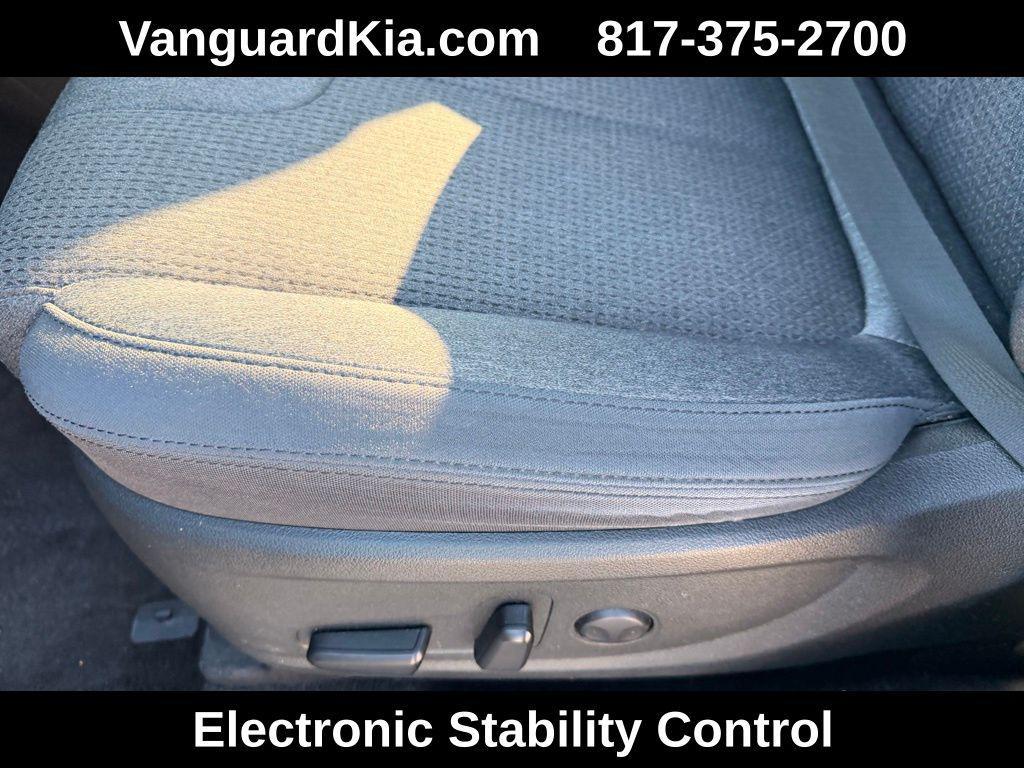 used 2023 Hyundai Santa Fe car, priced at $20,299