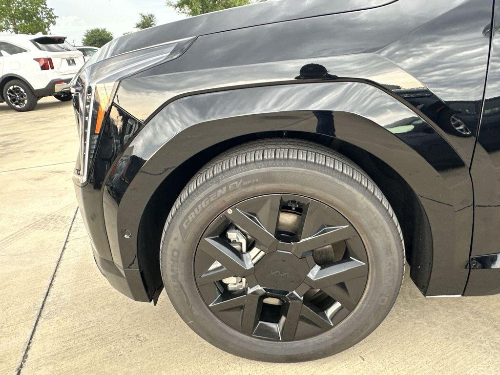 new 2026 Kia EV9 car, priced at $59,883