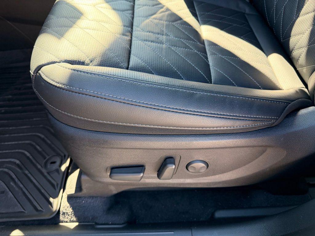 new 2025 Kia Telluride car, priced at $44,498