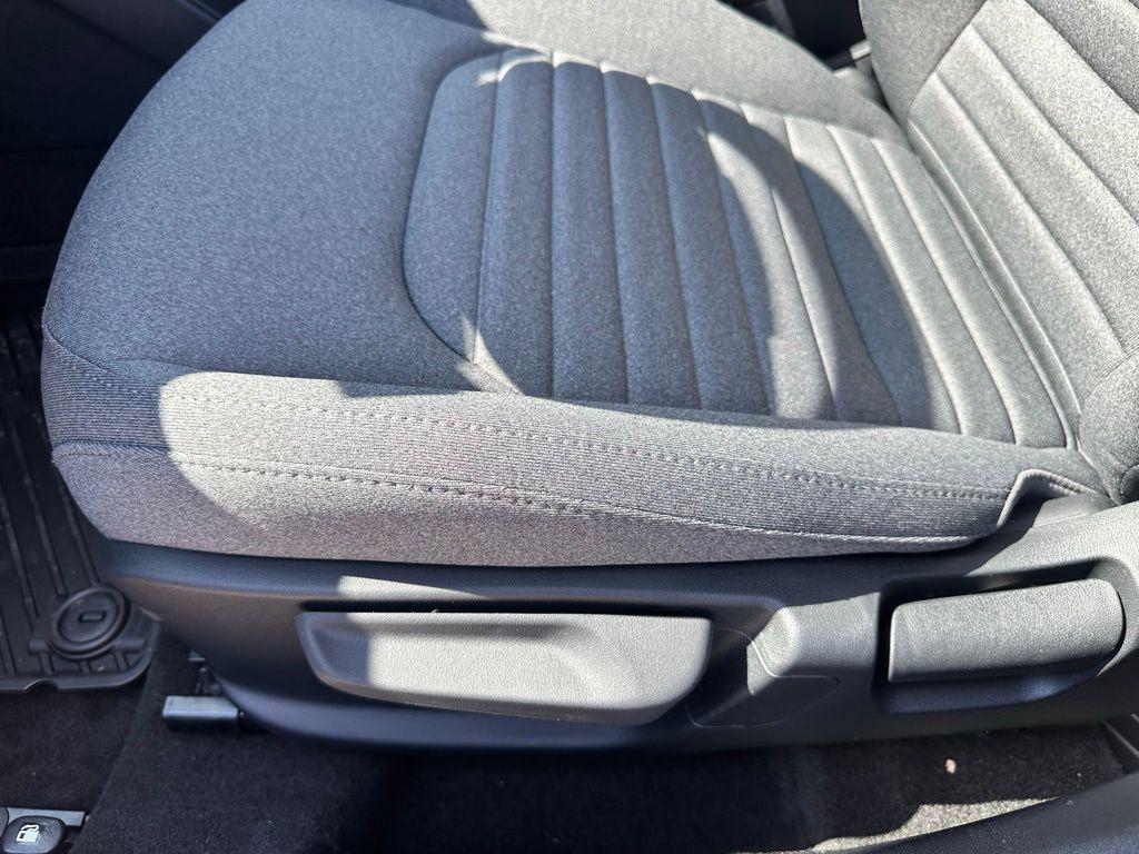 new 2025 Kia K4 car, priced at $23,558