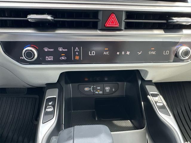 new 2025 Kia Sorento car, priced at $34,442