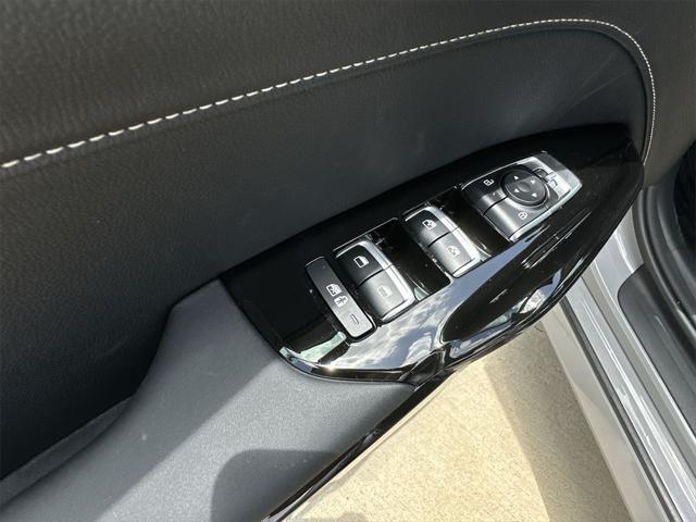 new 2025 Kia K5 car, priced at $29,433
