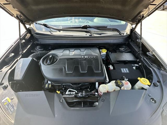 used 2020 Jeep Cherokee car, priced at $19,550