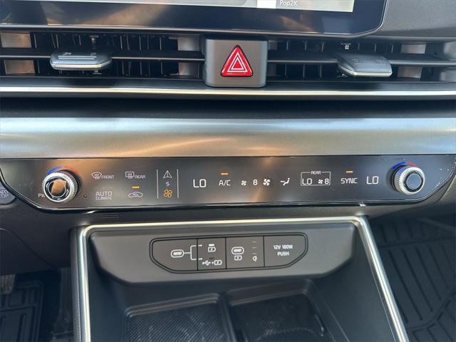 new 2025 Kia Carnival car, priced at $43,123