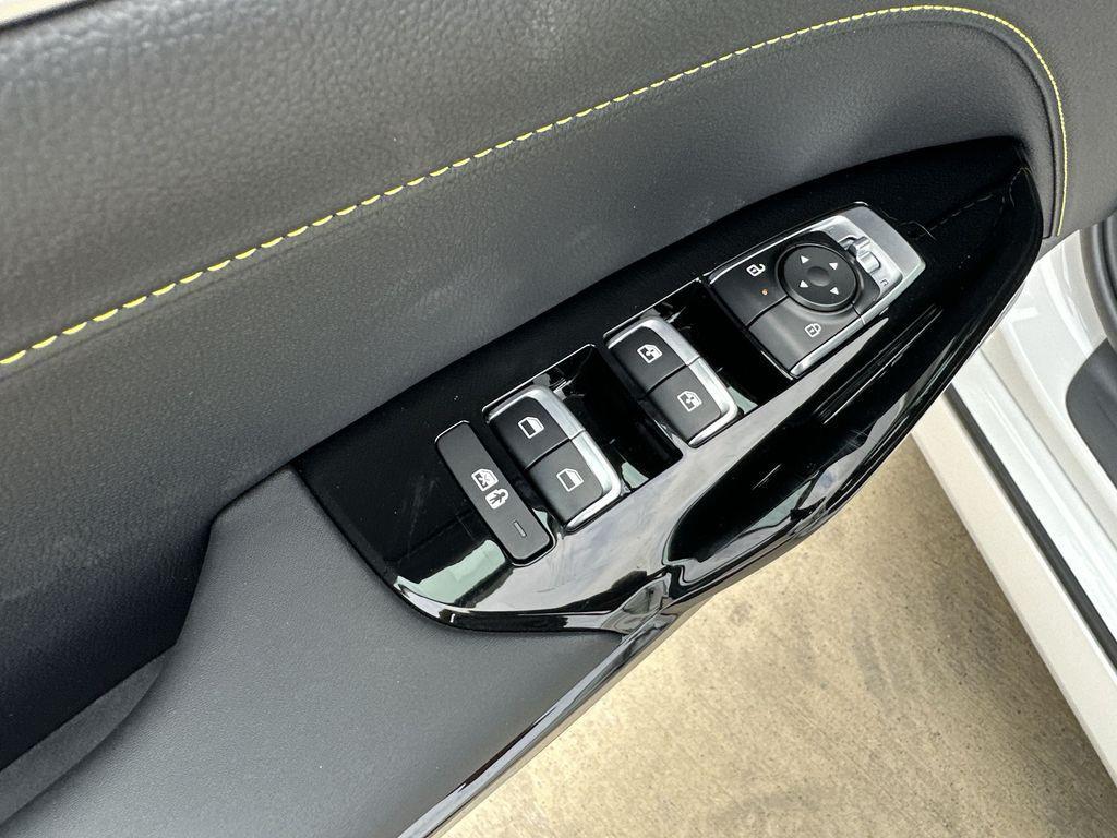 new 2026 Kia K5 car, priced at $32,666