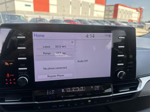 used 2022 Toyota Sienna car, priced at $38,222