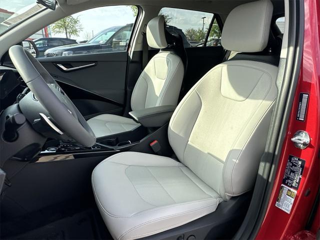 new 2025 Kia Niro car, priced at $29,706