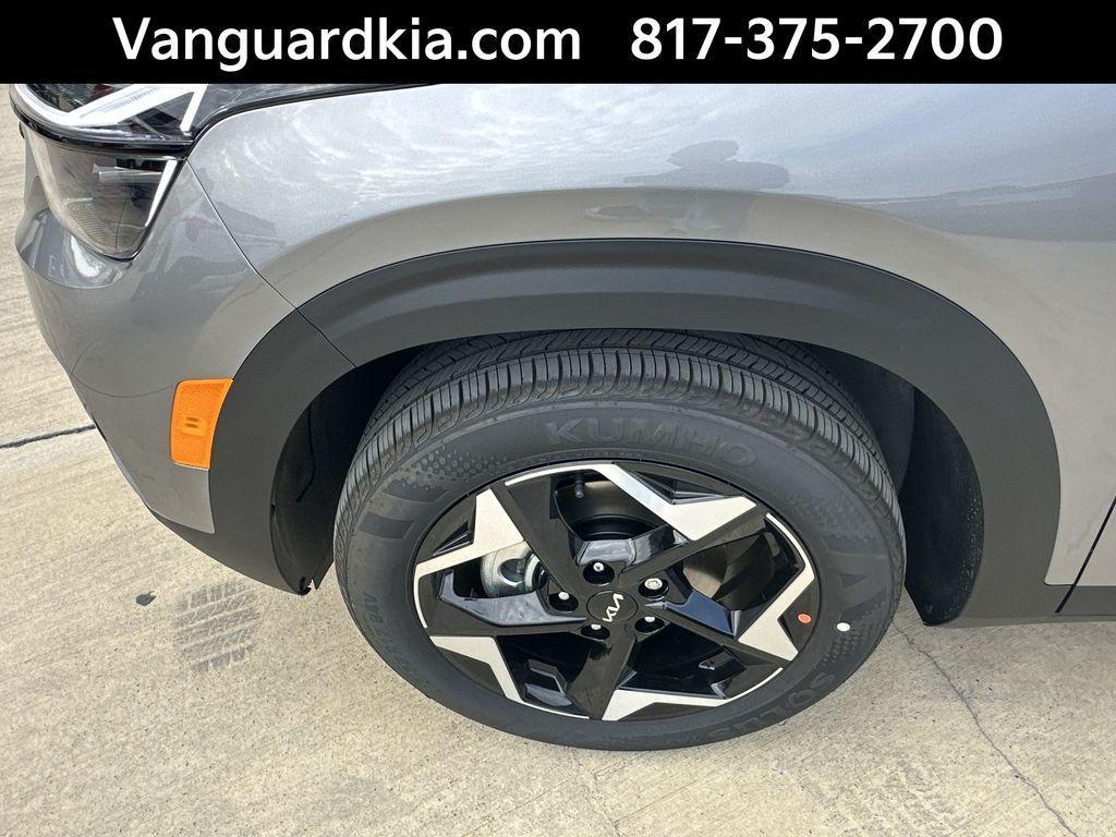 new 2026 Kia Seltos car, priced at $25,396