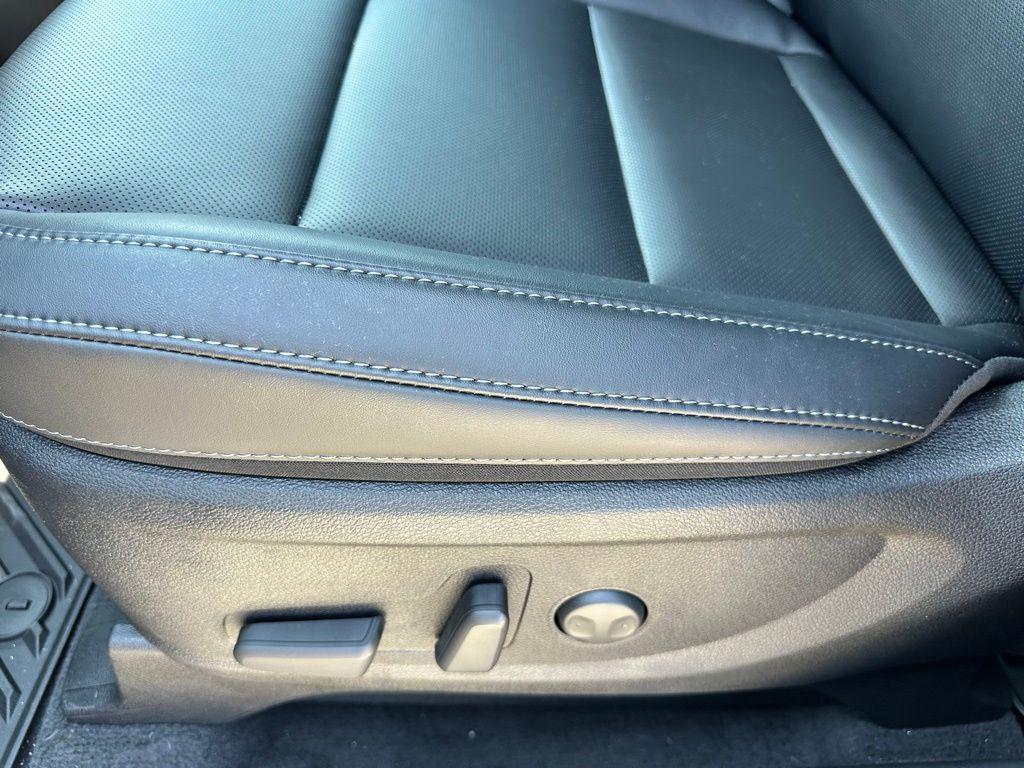 new 2025 Kia Telluride car, priced at $39,268