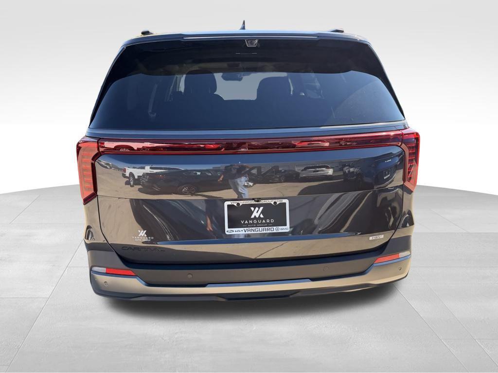 new 2026 Kia Carnival Hybrid car, priced at $53,159