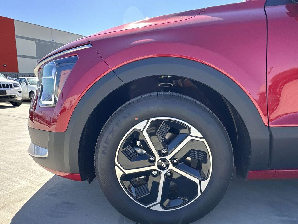 new 2025 Kia Niro car, priced at $27,081