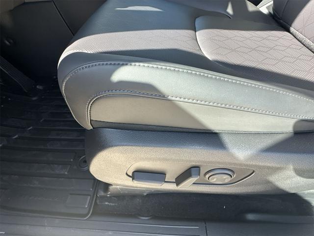 new 2025 Kia Carnival car, priced at $42,829