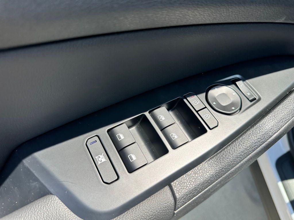 new 2026 Kia Sportage car, priced at $31,009