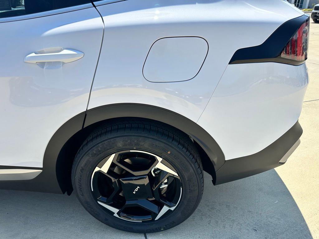 new 2026 Kia Sportage car, priced at $31,009