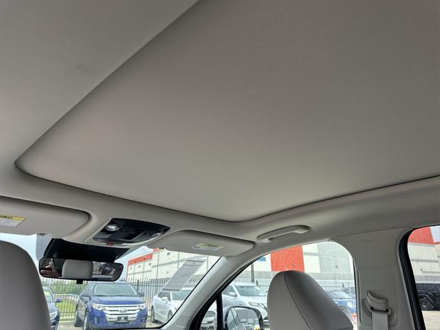 new 2025 Kia Sorento car, priced at $35,151
