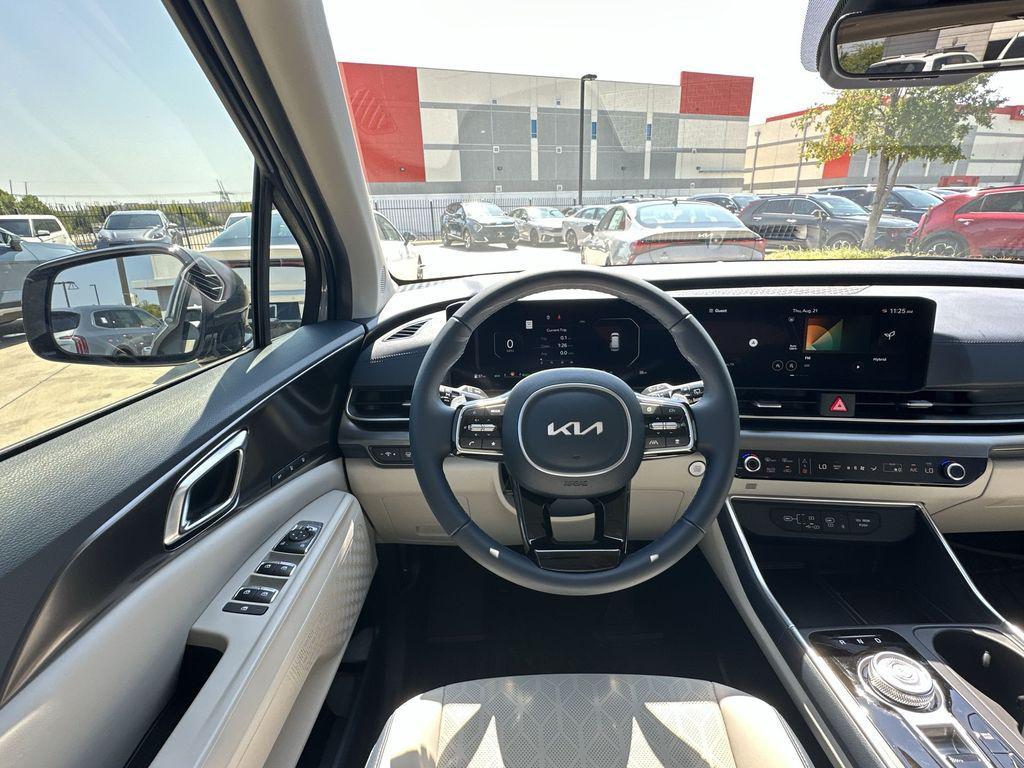 new 2026 Kia Carnival Hybrid car, priced at $48,070