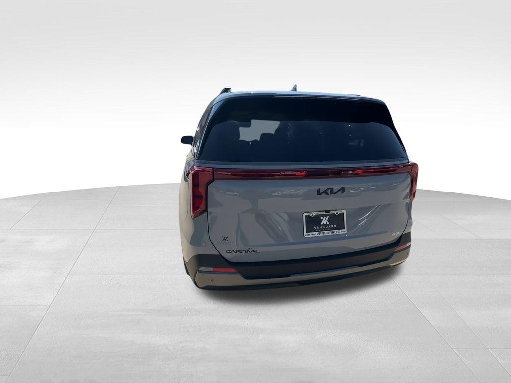 new 2026 Kia Carnival Hybrid car, priced at $48,070
