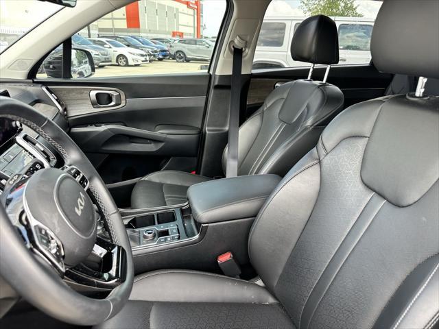 used 2023 Kia Sorento car