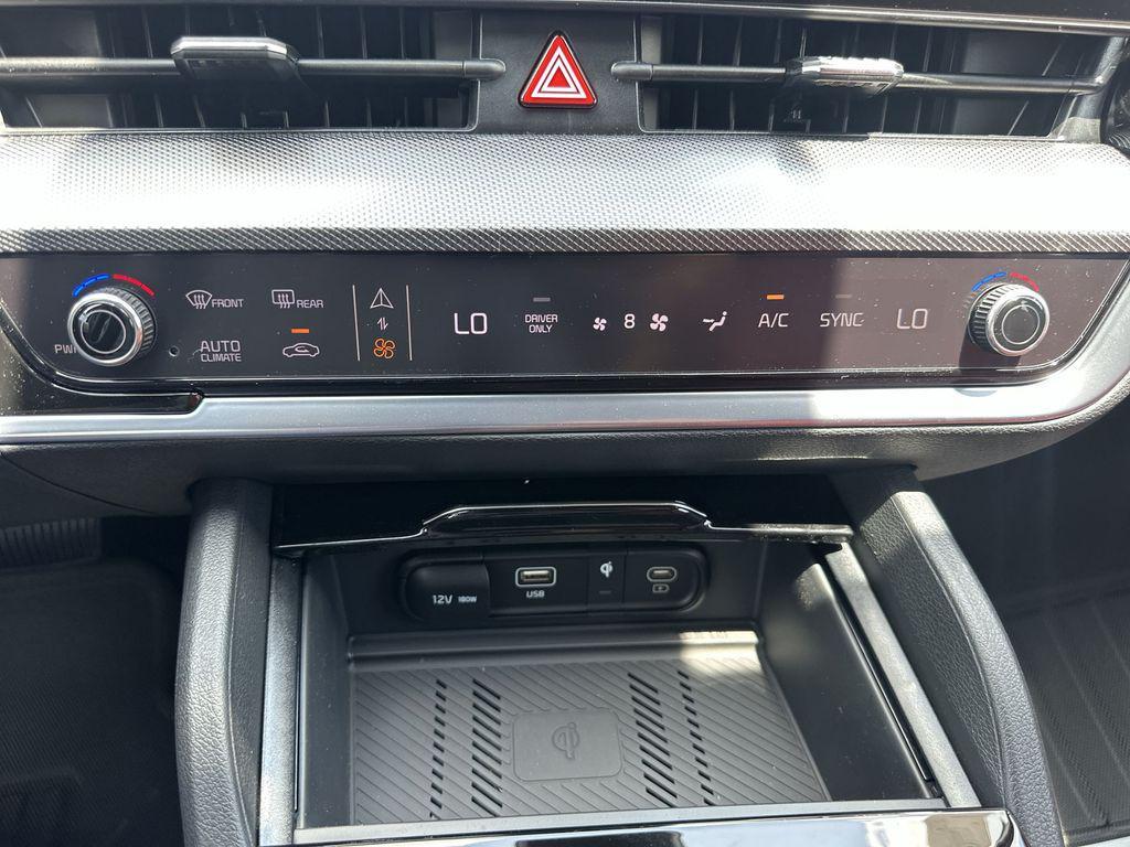 new 2025 Kia Sportage Hybrid car, priced at $36,188