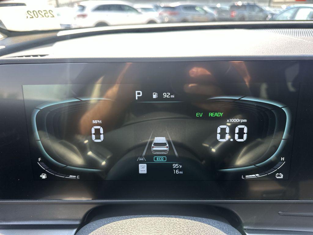 new 2025 Kia Sportage Hybrid car, priced at $32,578