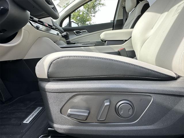 new 2026 Kia Sportage car, priced at $32,085