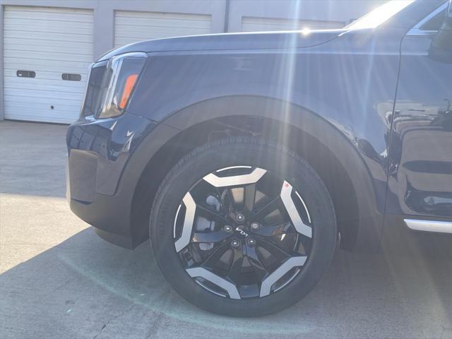 new 2025 Kia Telluride car, priced at $38,949