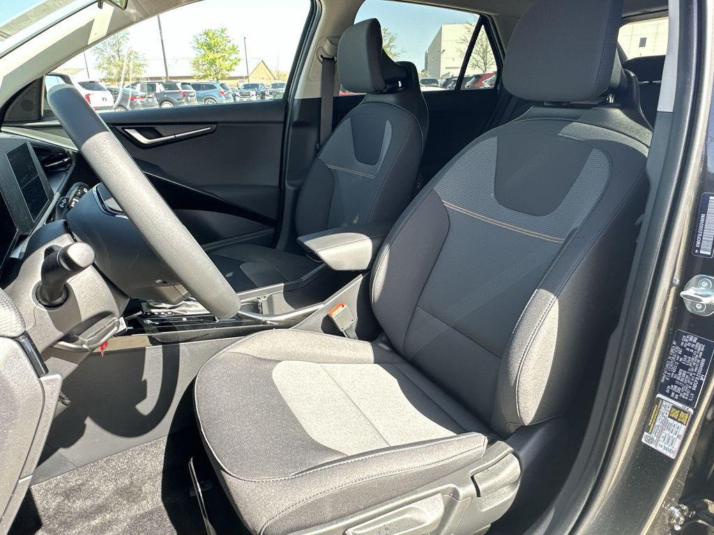 new 2025 Kia Niro car, priced at $24,580