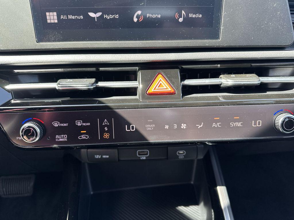 new 2025 Kia Niro car, priced at $24,580