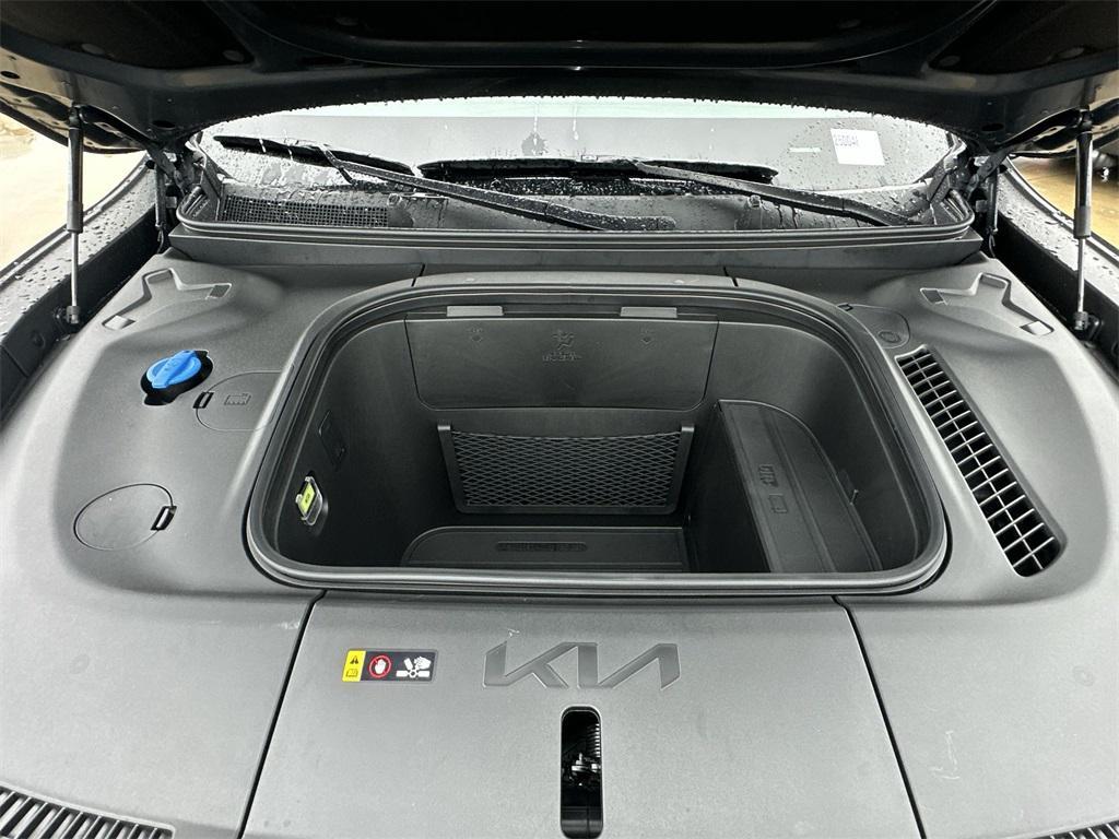 new 2026 Kia EV9 car, priced at $50,790