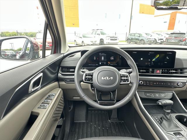 new 2025 Kia Carnival car, priced at $36,073
