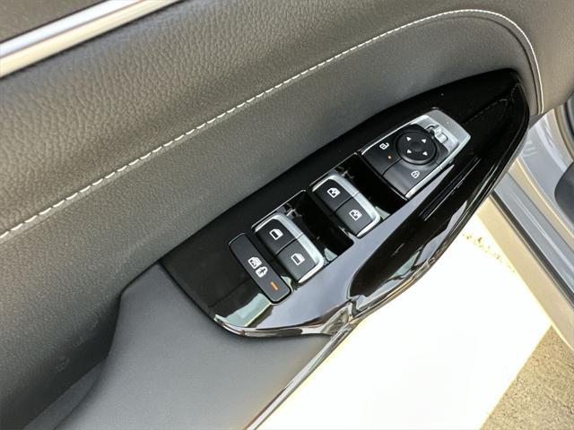 new 2025 Kia K5 car, priced at $29,433
