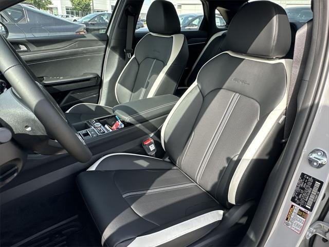 new 2025 Kia K5 car, priced at $29,433