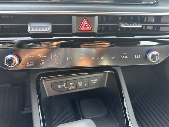 new 2025 Kia K5 car, priced at $29,433