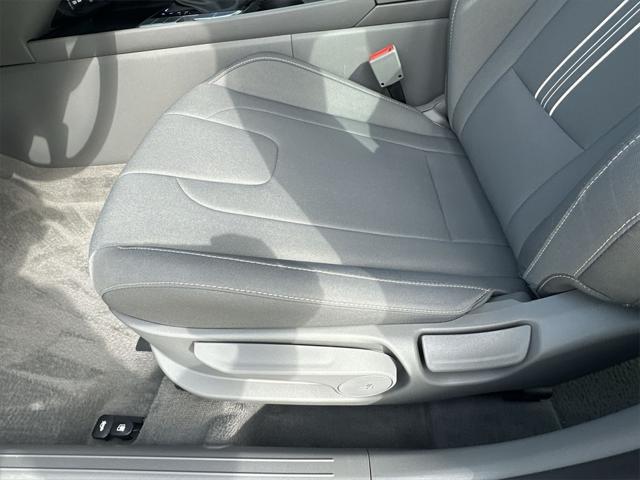 used 2023 Hyundai Elantra car, priced at $21,345