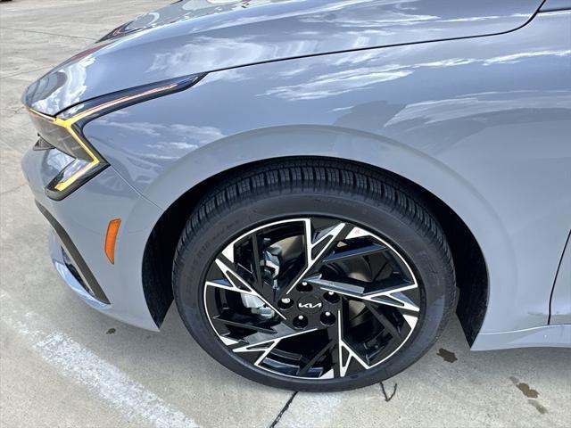 new 2025 Kia K5 car, priced at $29,609