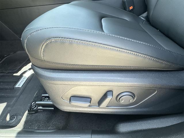 new 2026 Kia Sportage car, priced at $33,080