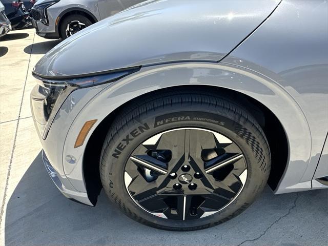 new 2025 Kia EV6 car, priced at $47,238