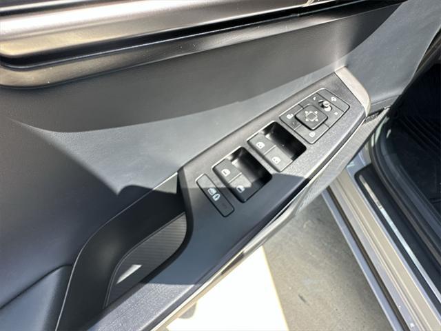 new 2025 Kia EV6 car, priced at $47,238