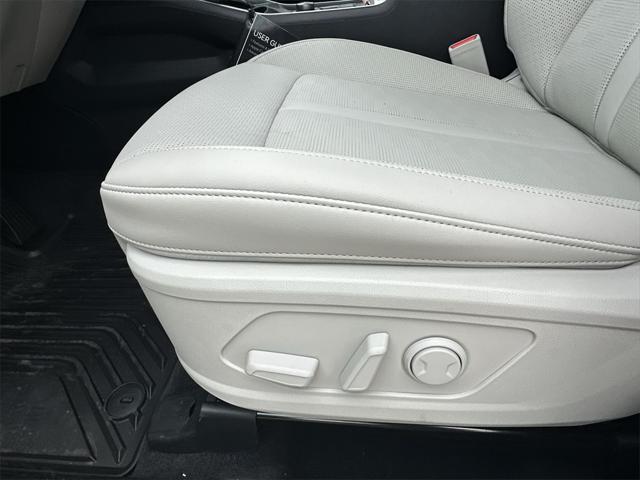new 2025 Kia Sorento car, priced at $35,108