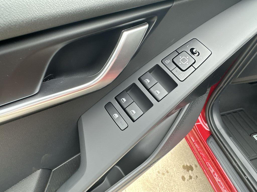 new 2025 Kia Niro car, priced at $25,103