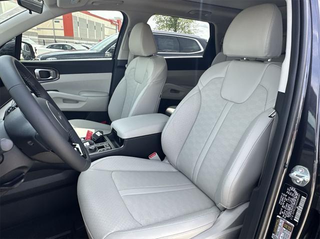 new 2025 Kia Sorento car, priced at $34,052