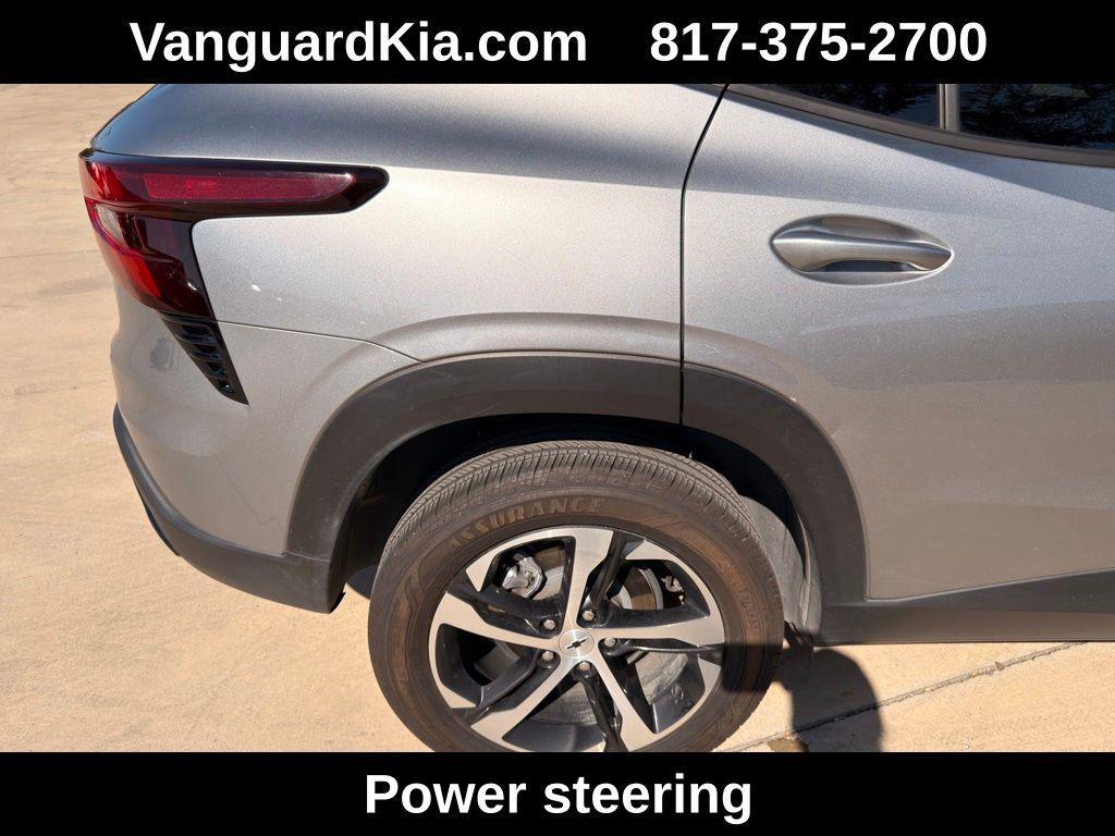 used 2024 Chevrolet Trax car, priced at $21,144