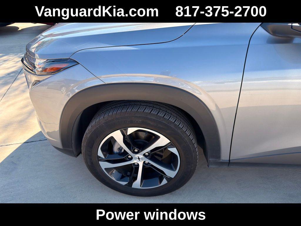 used 2024 Chevrolet Trax car, priced at $21,144