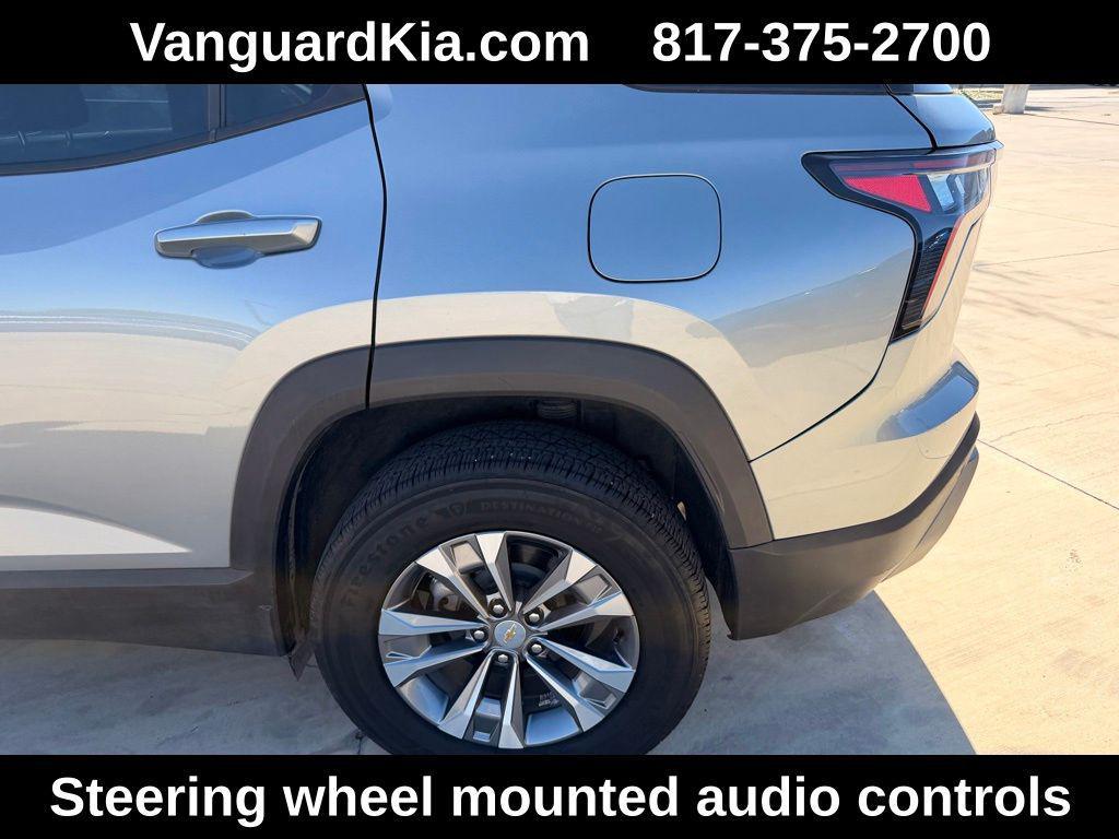 used 2025 Chevrolet Equinox car, priced at $24,312