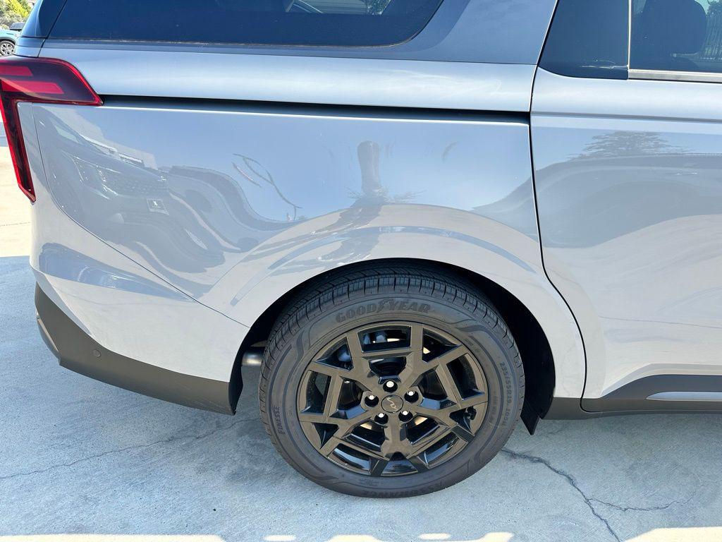 new 2026 Kia Carnival car, priced at $51,842