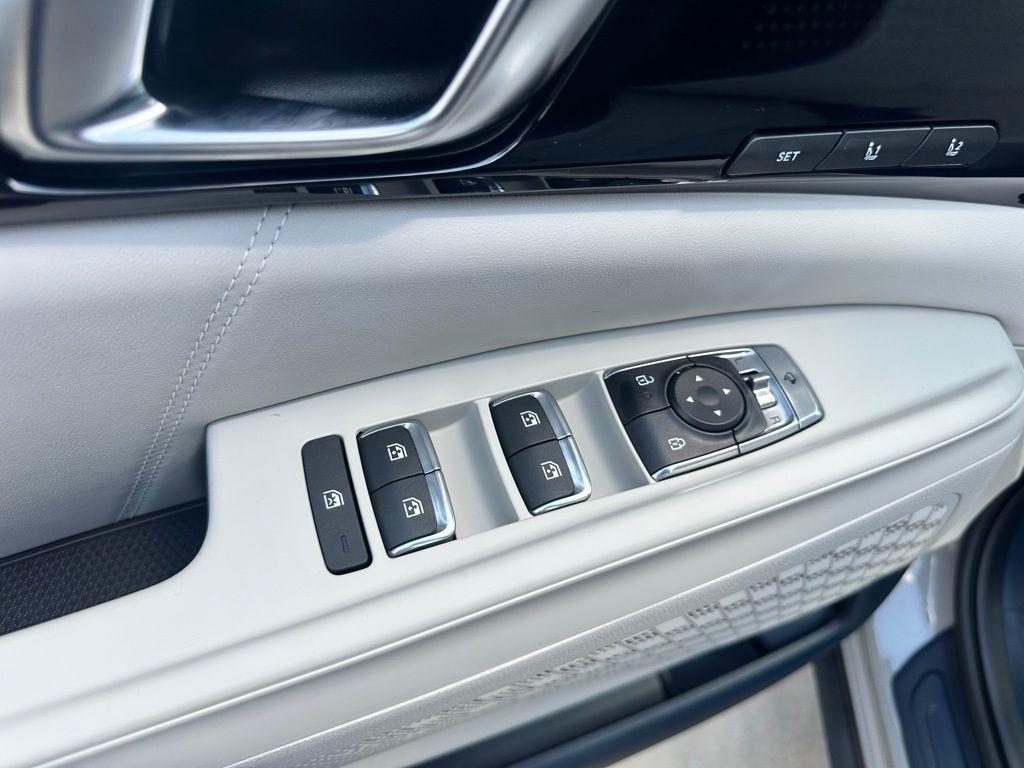 new 2026 Kia Carnival car, priced at $49,774