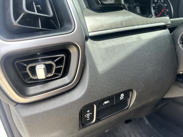 used 2023 Kia Sorento car, priced at $24,934